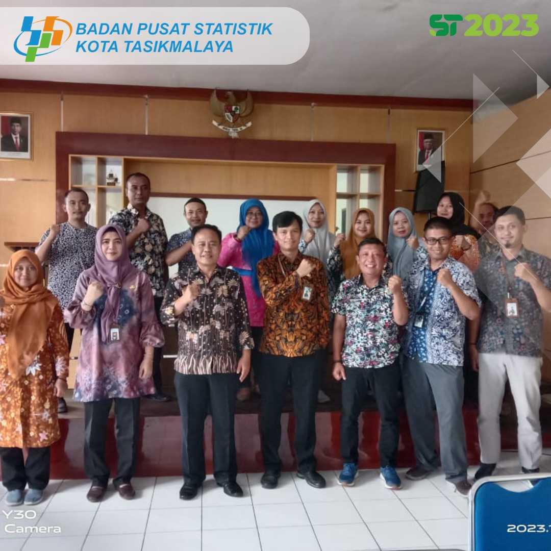 Literasi Statistik Melalui Program Desa Cantik di Kecamatan Mangkubumi